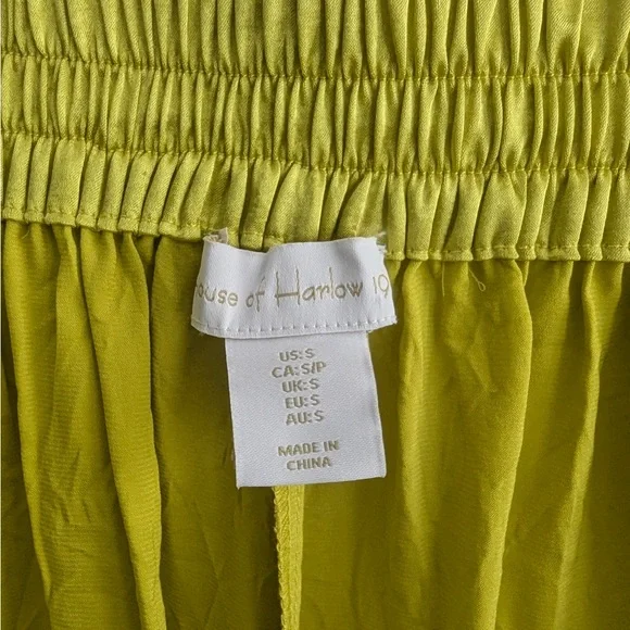House of Harlow 1960 Chartreuse Skirt - Picture 3 of 3